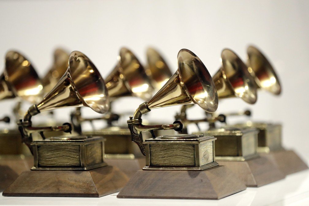 Grammy 2022 é adiado por causa da pandemia e da variante ômicron