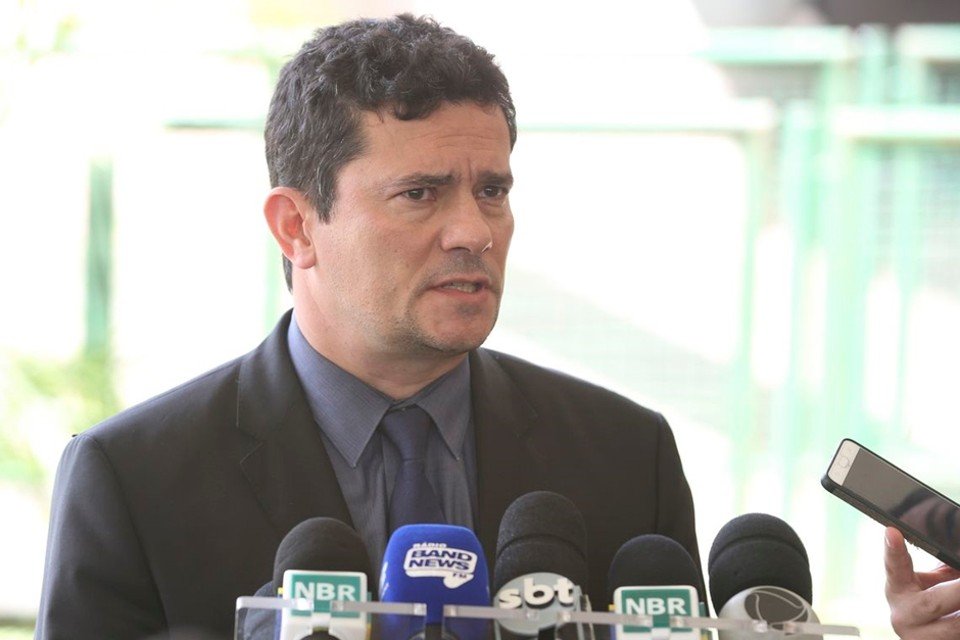 Moro começa a rodar Brasil e anuncia: “Temos um país para salvar”