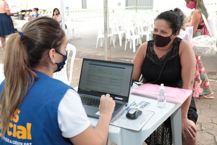 OVG entrega benefícios para população vulnerável de Trindade