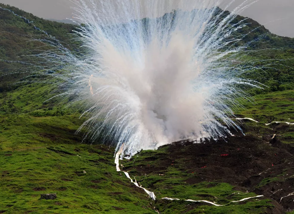 Entenda o que é e como funciona uma bomba de fósforo branco